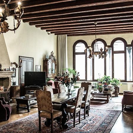 Palazzo Altinate - Note Di Piano Apartment Padova Phòng bức ảnh